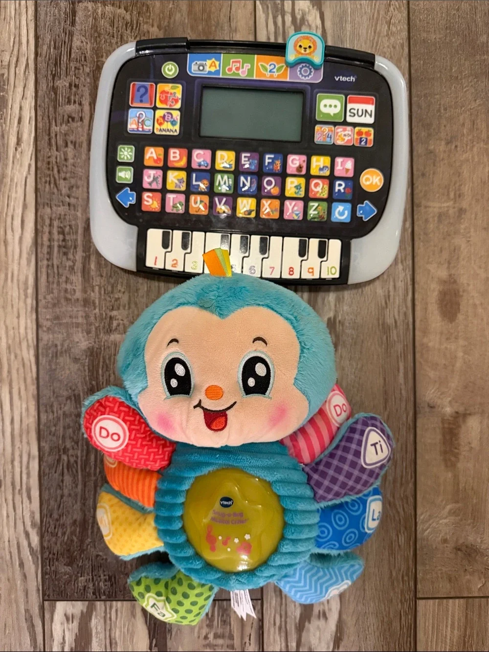 VTech Electronic Learning Keyboard and Teal Plush Music Toy Combo